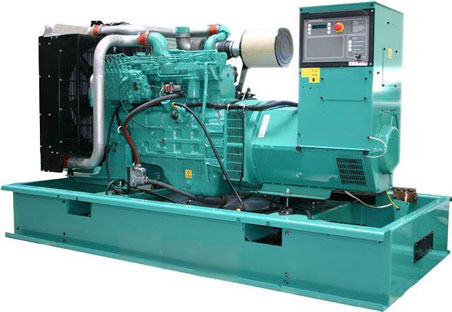 阿勒泰180kw康明斯柴油发电机组