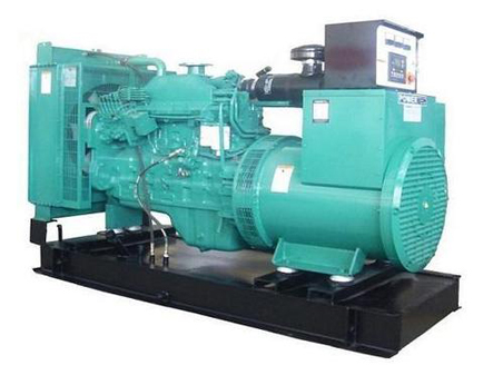 阿勒泰80kw康明斯柴油发电机组